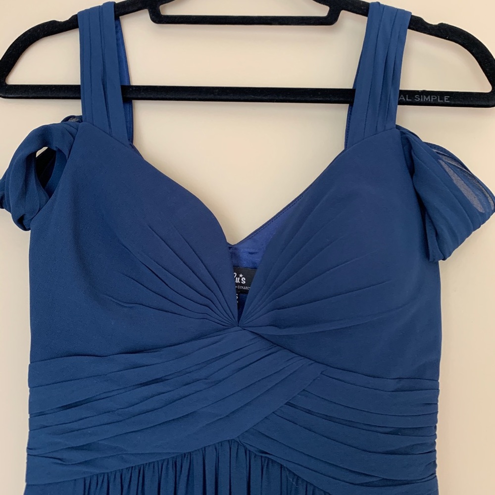 Lulu’s elegance navy blue maxi dress XXS